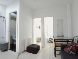 Piso de 50m2 Interior en la zona de Puerta del Angel - AZ2B photo 0