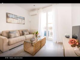 Elegante apartamento de 1 dormitorio en alquiler en Lavapiés photo 0