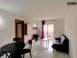 Elegante apartamento de 4 dormitorios en alquiler en Alcalá de Henares photo 0