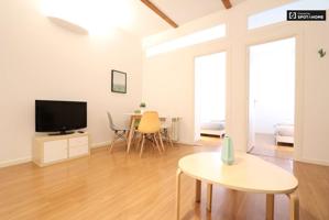 Vivienda de 2 dormitorios en alquiler en Chamberí photo 0