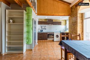 Apartamento de 1 dormitorio en alquiler en El Carme, Valencia photo 0