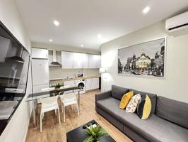 Elegante apartamento de 2 dormitorios en alquiler en Moncloa photo 0