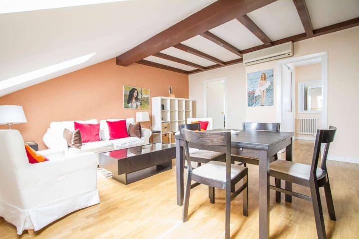 Luminoso apartamento de 1 dormitorio en alquiler cerca de Metro en Guindalera photo 0