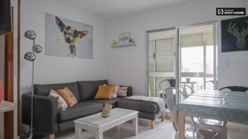 Apartamento de 3 dormitorios con terraza acristalada en alquiler cerca de Dehesa Boyal Park en Villaverde photo 0
