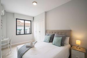 Apartamento de 2 dormitorios en alquiler en Palos De Moguer, Madrid photo 0