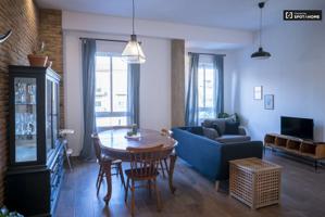 Apartamento de 3 dormitorios en alquiler en Benimaclet, Valencia photo 0