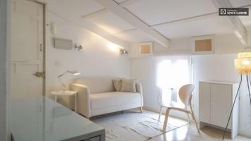 Apartamento de 1 dormitorio en alquiler en Trafalgar photo 0