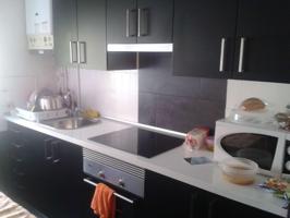 Piso de 3 habitaciones en alquiler en Salamanca, no fumar-mascotas photo 0