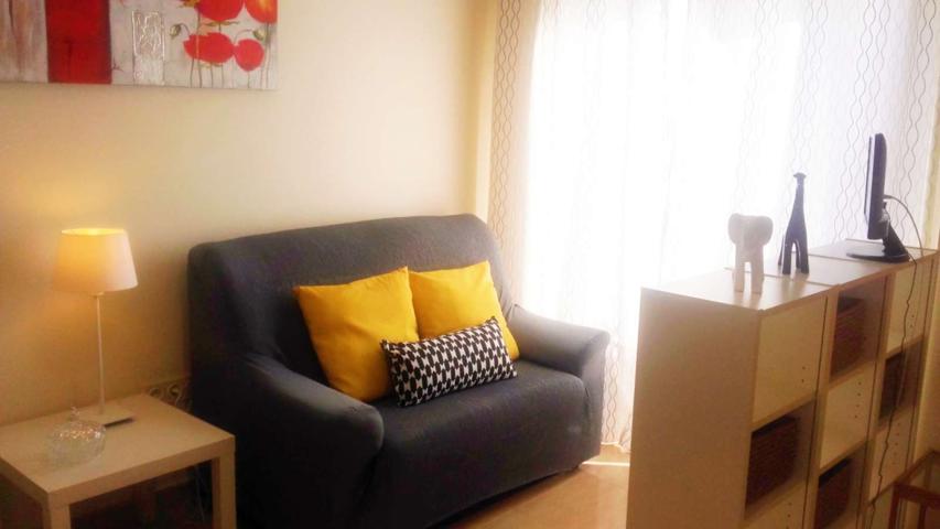 Estudio en alquiler en Murcia photo 0