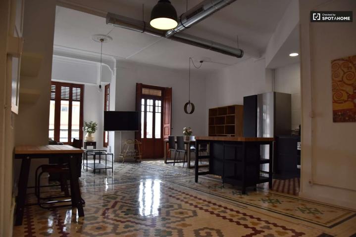 Apartamento de 1 habitación en alquiler en El Botànic photo 0