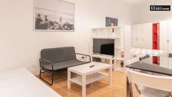 Estudio en alquiler en Ríos Rosas, gastos incluidos photo 0
