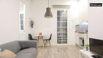 Apartamento de 1 dormitorio en Acacias, Madrid photo 0