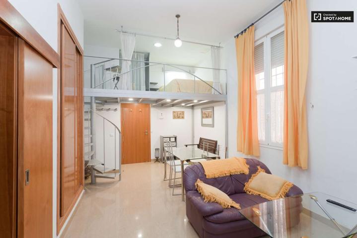 Acogedor apartamento de 2 dormitorios en alquiler en El Arenal, Sevilla photo 0