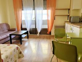 Apartamento tipo estudio en alquiler en Santa Marta De Tormes photo 0