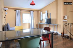 Elegante apartamento de 1 dormitorio con aire acondicionado en alquiler en Madrid Centro, cerca de la Puerta del Sol photo 0