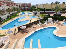 Piso de 2 dormitorios en alquiler en Almería photo 0
