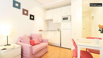 Bonito apartamento estudio en alquiler en Salamanca photo 0