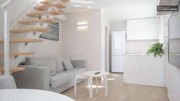 Se alquila apartamento de 1 dormitorio en Valdeacederas photo 0