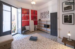 Apartamento de 1 dormitorio en alquiler en El Mercat photo 0