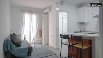 Se alquila apartamento de 2 habitaciones en Berruguete. Se admiten mascotas y fumadores. photo 0