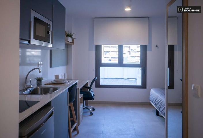 Estudio en alquiler en Camins Al Grau, Valencia photo 0