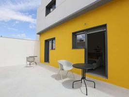 Estudio en alquiler en Los Bermejales, Sevilla photo 0