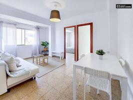 Piso en alquiler de 3 habitaciones en Burjassot, Valencia photo 0
