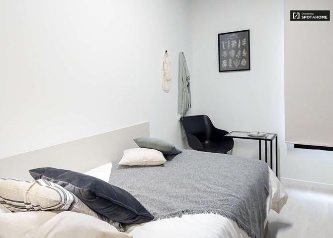 Se alquila habitación en Extramurs, Valencia photo 0