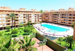 Apartamento de 2 dormitorios en alquiler en Dénia, gastos incluidos photo 0
