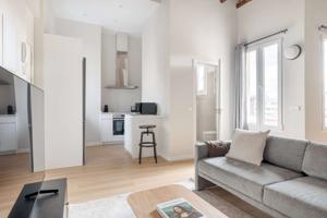 Apartamento de 1 dormitorio en alquiler en Madrid photo 0