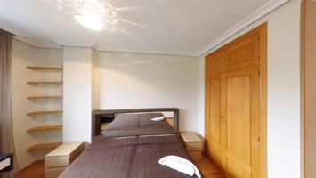 Apartamento de 2 dormitorios en alquiler en Madrid photo 0