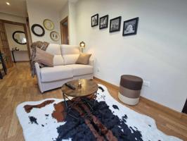 Piso en alquiler de 1 dormitorio en Oviedo photo 0