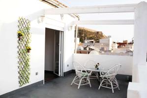 Estudio en alquiler en Alicante photo 0