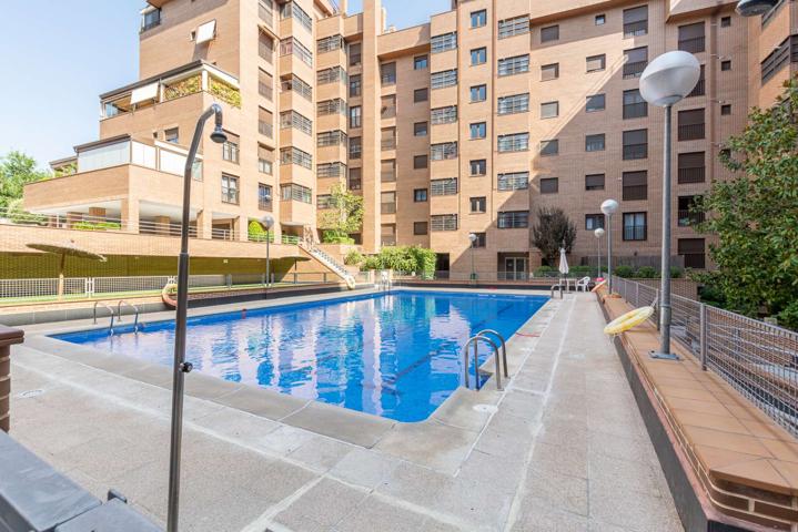Estudio en alquiler en Valdefuentes, Madrid photo 0