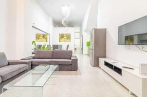 Apartamento de 2 dormitorios en alquiler en Las Palmas de Gran Canaria photo 0