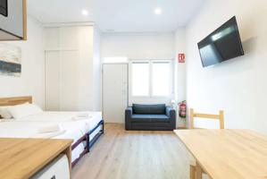 Estudio en alquiler en Madrid photo 0