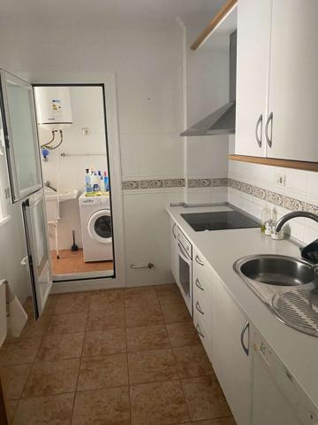 Se alquila piso de 3 habitaciones en El Ejido, perfecto para profesionales. photo 0