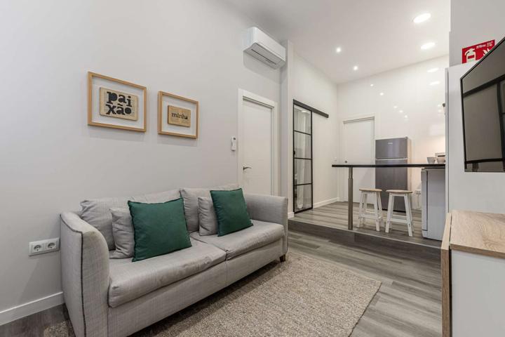 Se alquila apartamento de 2 habitaciones en Pradolongo, gastos incluidos. photo 0