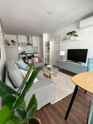Estudio en alquiler en Recoletos, Madrid photo 0