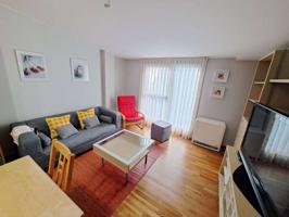 Piso de 2 habitaciones en alquiler en Vigo, solo para profesionales photo 0
