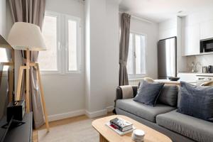 Apartamento de 2 dormitorios en alquiler en Salamanca photo 0
