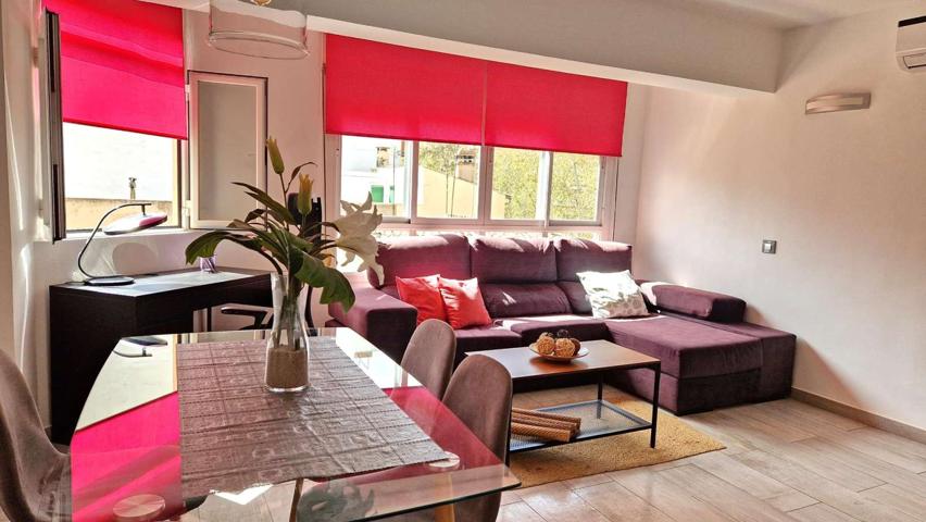 Apartamento de 2 habitaciones en alquiler en Palma, WiFi incluido photo 0