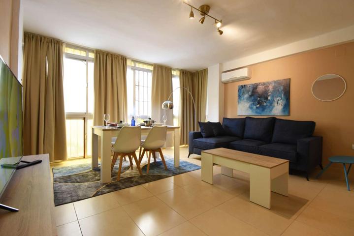 Se alquila apartamento de 3 habitaciones en Las Chapas, gastos incluidos. photo 0