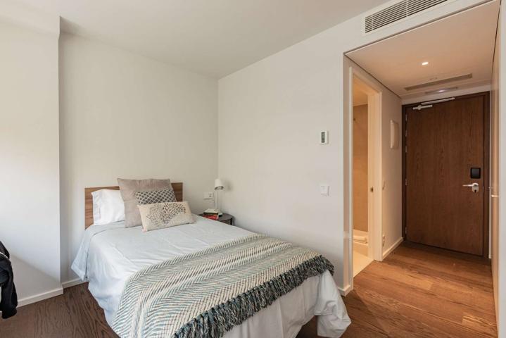Se alquila habitación en residencia en Pamplona photo 0