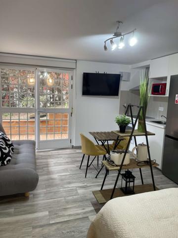 Estudio en alquiler en Boadilla Del Monte, Madrid photo 0
