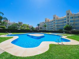 Piso de 2 dormitorios en alquiler en Torremolinos photo 0
