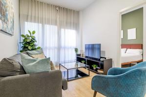 Apartamento de 2 dormitorios en alquiler en Madrid photo 0