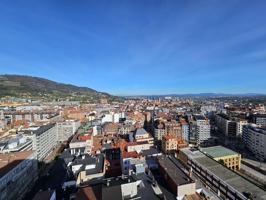 Se alquila piso de 2 habitaciones en Oviedo, gastos incluidos. photo 0