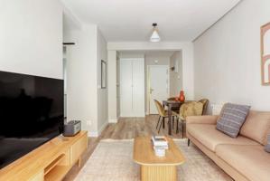 Apartamento de 2 dormitorios en alquiler en Retiro photo 0