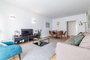 Se alquila piso de 3 habitaciones en Adelfas, gastos incluidos. photo 0